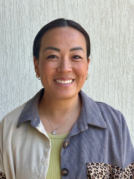 Joanna Li, Bookkeeper